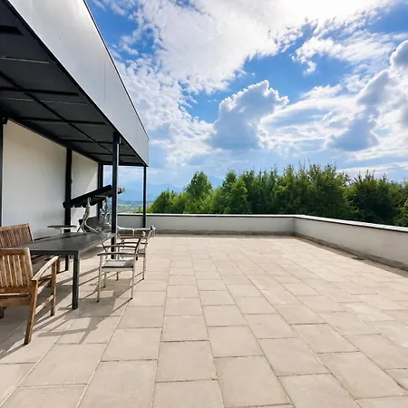 Large With Terrace - Gmunden District Daire *